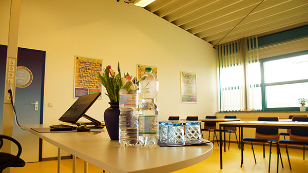 Fahrschule Schulungsraum Innenansicht